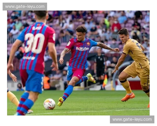 红蓝荣耀，势不可挡：巴萨VS埃尔切，一场不可错过的足球盛宴